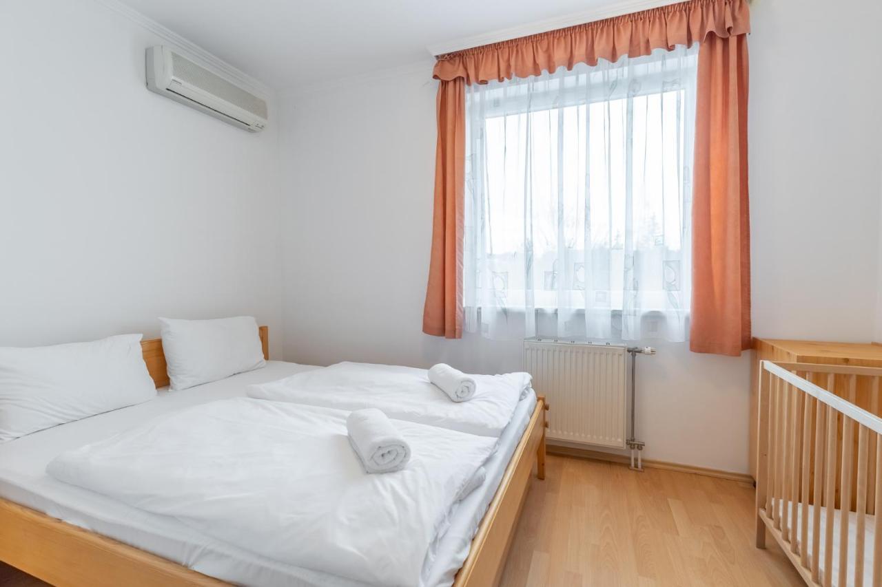 Egyuett A Csalad II Apartman By Bltn Siófok Eksteriør billede
